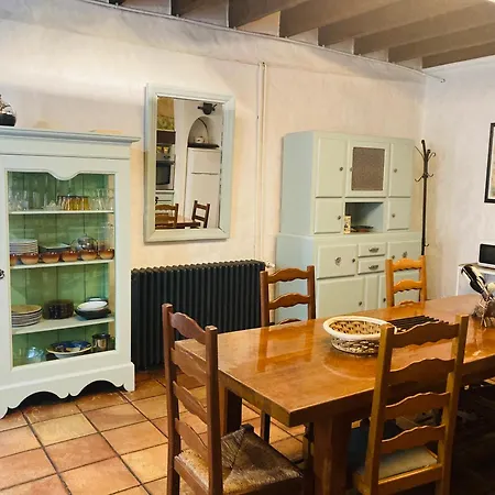 Apartment Charme Authentique A - Authentic Charm In - 120m2 Of Comfort-6 Personnes